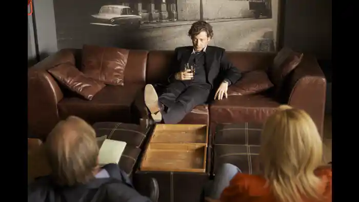 「予期せぬ幕切れ}