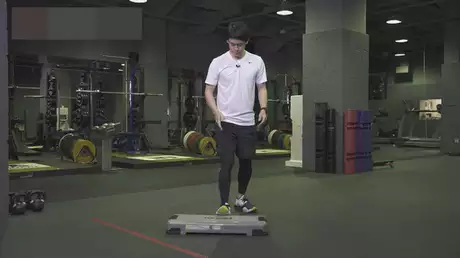 ジャンプトレーニング１ 下肢の可動性改善