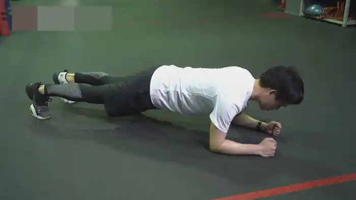 ジャンプトレーニング２ 体幹・股関節の機能改善