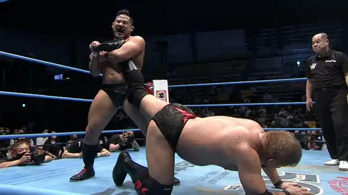 世界タッグ選手権試合 石川修司/佐藤耕平 vs 芦野祥太郎/本田竜輝