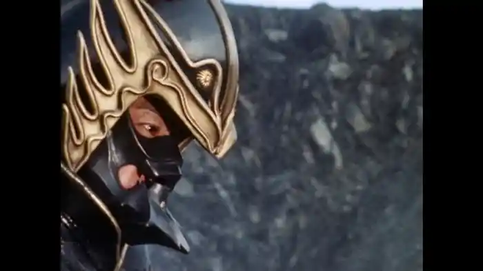 「裏切り者ォッ!」