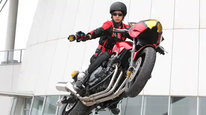 特命戦隊、集結せよ!