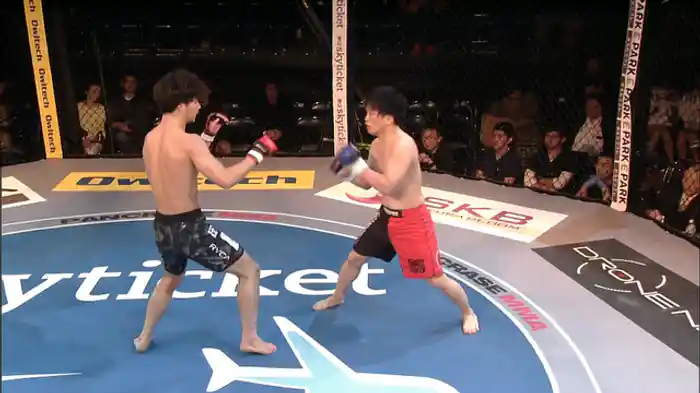 三澤陽平 VS. 廣中克至