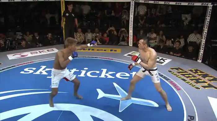 工藤修久 VS. 関原翔