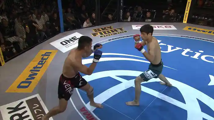 渡辺謙明 VS. 加藤泰貴