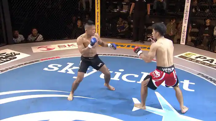 井関遼 VS. 諏訪部哲平