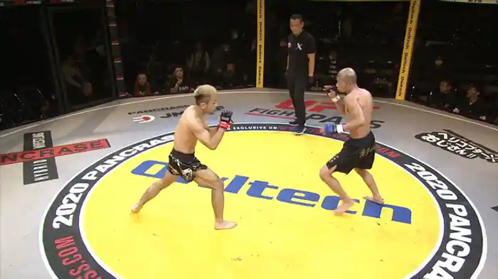 前田浩平 VS. 竹内直矢