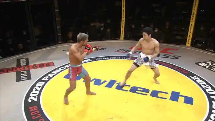 修我 VS. 山本敦章