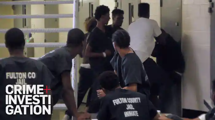 不気味な同居人