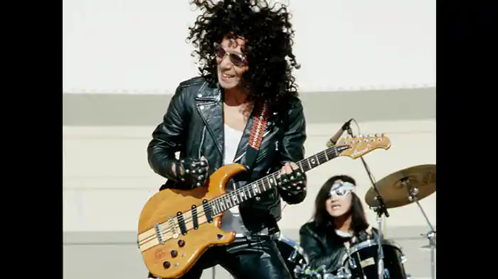 「浮気探偵カブタック」