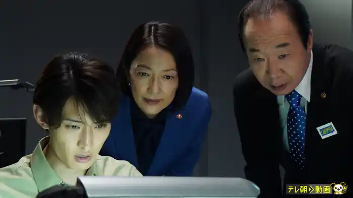 「招かれざる客」