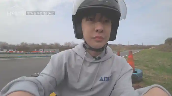 新たなルームメート