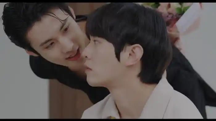 こっちを向いて