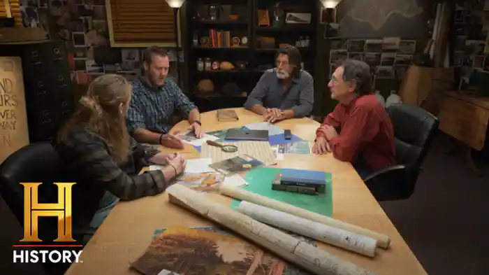 湖に沈む海賊の宝