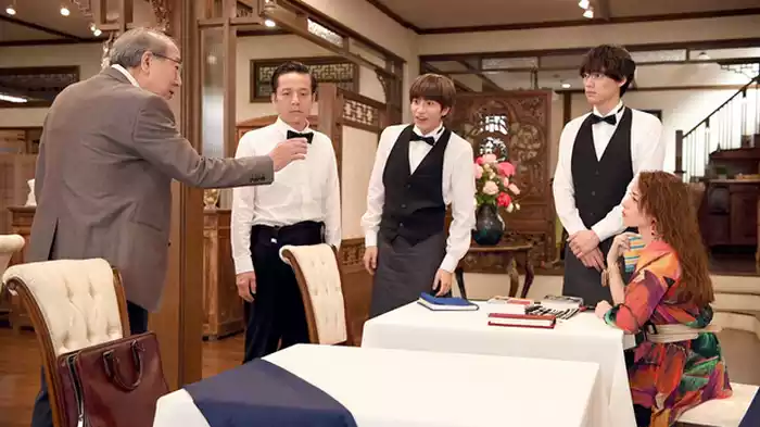 quatre オーナーの正体!