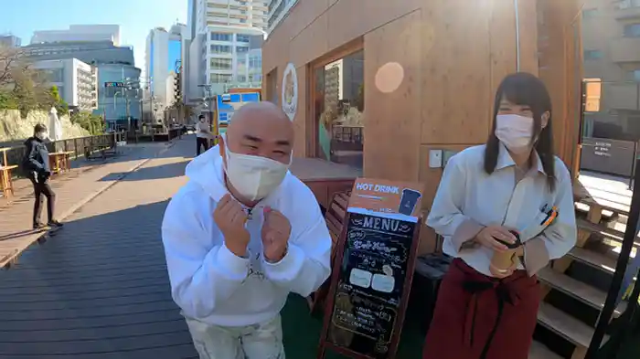 城のお堀がキャバクラ状態？元ヤン疑惑も飛び出し超カオスロケ