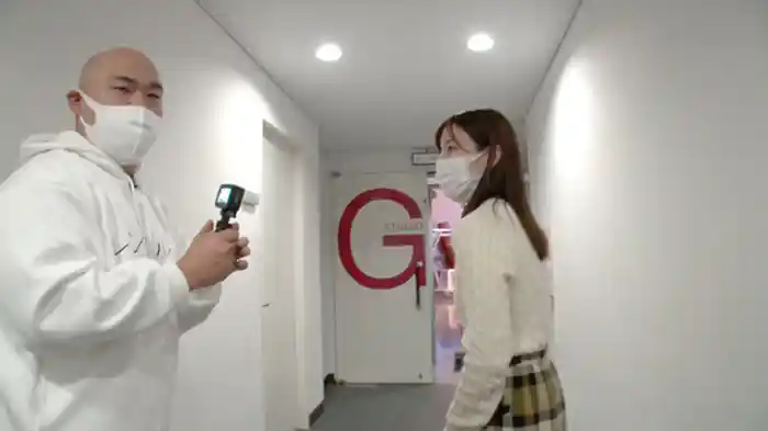 オイ！黒川！生放送突撃大作戦でスタッフとの約束無視の単独行動