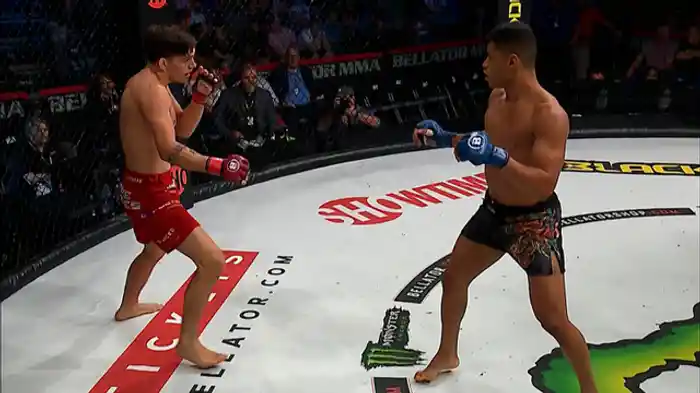 ルーカス・ブレナン VS. ウェベル・アルメイダ