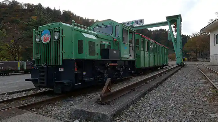 立山砂防工事専用軌道…高低差200m！絶景トロッコ