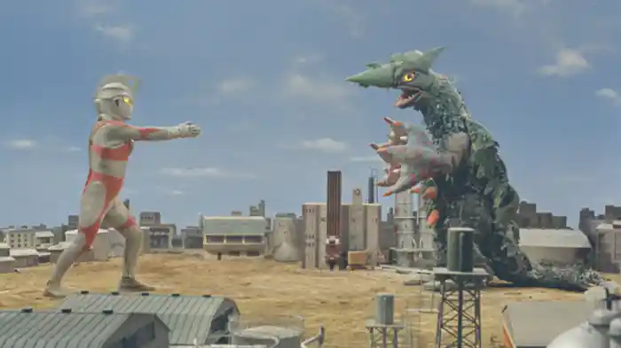 「３億年超獣出現！」