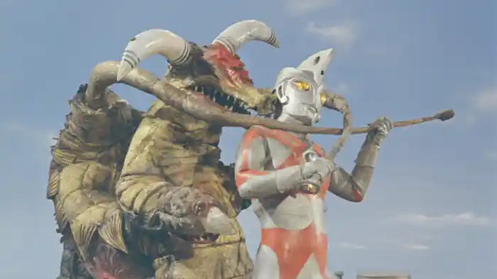 「変身超獣の謎を追え！」