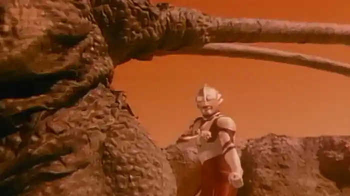 「銀色の巨人」