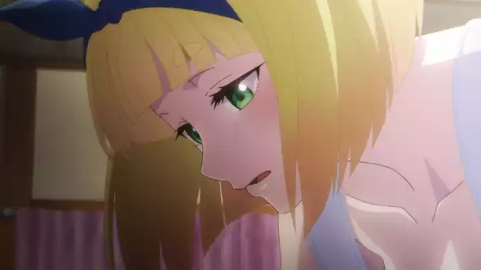 興味、朱々、肌蹴る