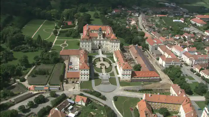 レドニツェとヴァルチツェの文化的景観 Lednice-Valtice Cultural Landscape