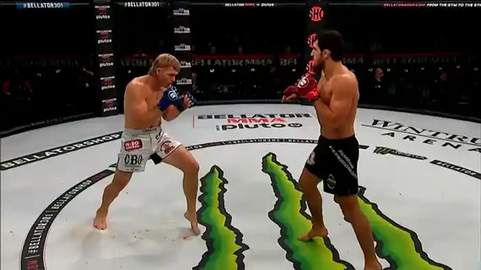ラマザン・クラマゴメドフ VS. ランドール・ウォーレス