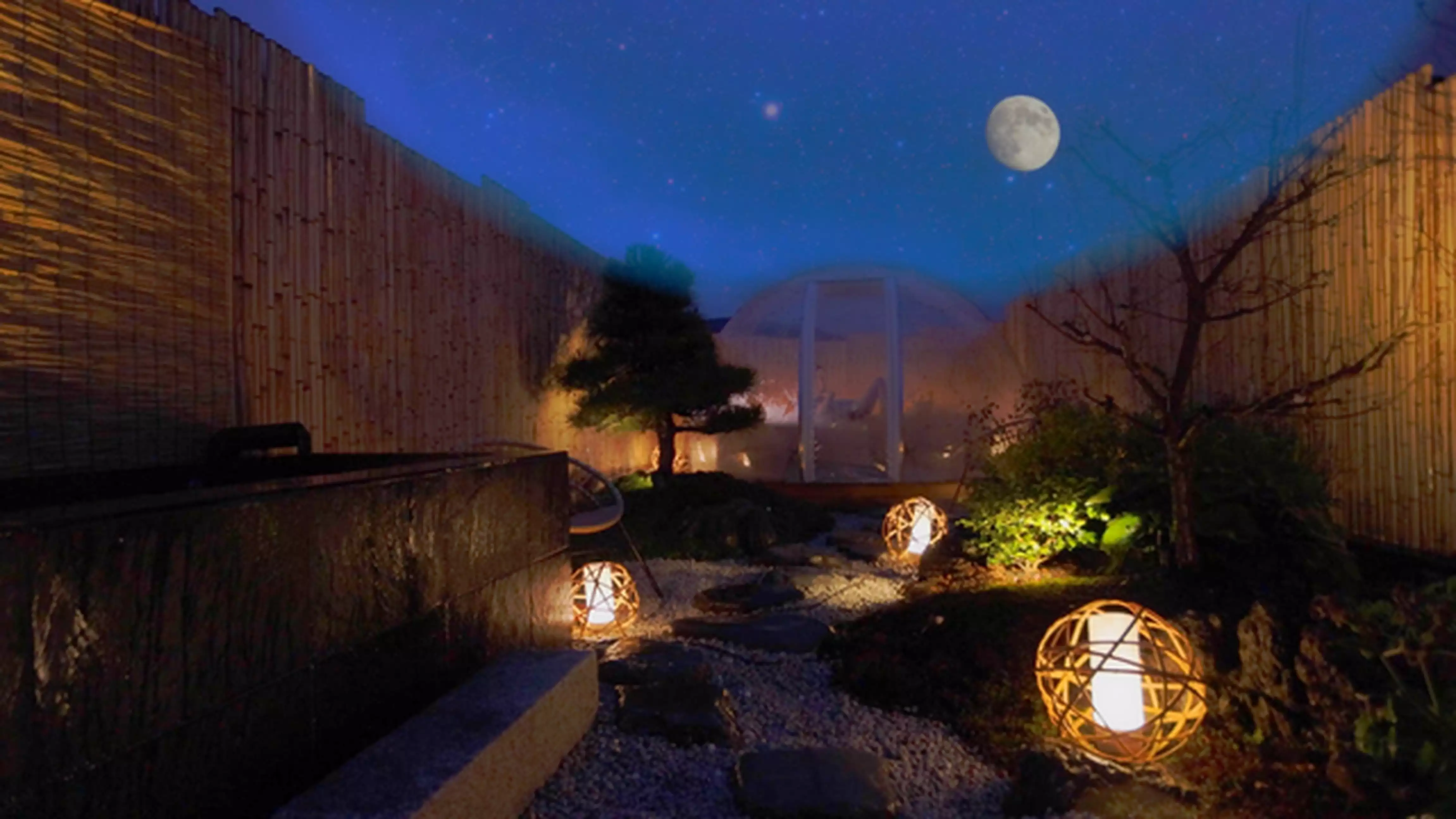 古都2000年を臨む月光浴 天空サウナ「THE JUNEI HOTEL 京都」（京都府）