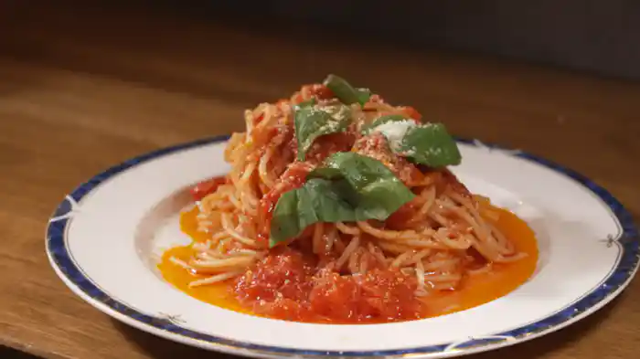 トマトパスタ