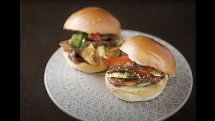 回鍋肉バーガー