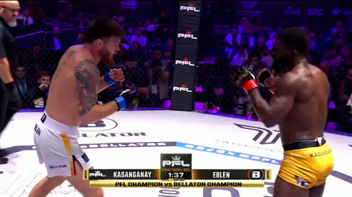 インパ・カサンガネイ vs.ジョニー・エブレン