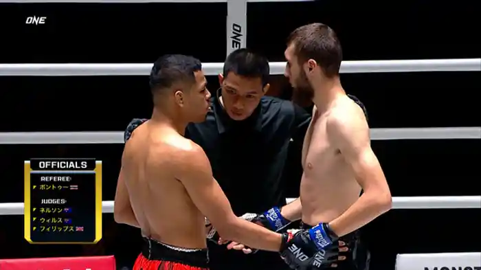 アバター・PK・センチャイ vs. アンター・カセム