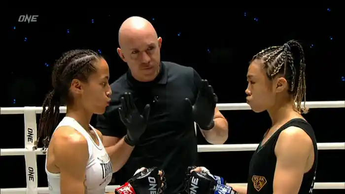 ララ・フェルナンデス vs. ユー・ヨウ・プイ