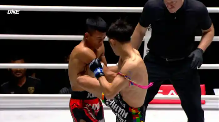 ブムジャイタイ・モー・トー1 vs. パンテップ・VK・カオヤイ