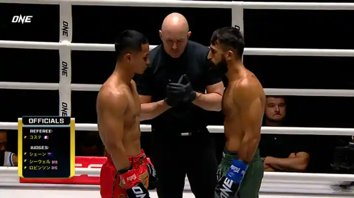 スーパーボン vs. マラット・グレゴリアン