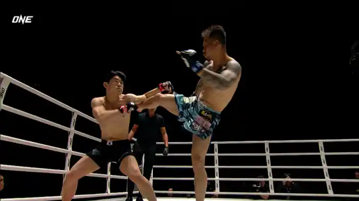 オ・スファン vs. 村井和道