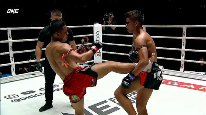 ランボン・ソー・テラパット vs. ペットプーパー・エックプーイーン