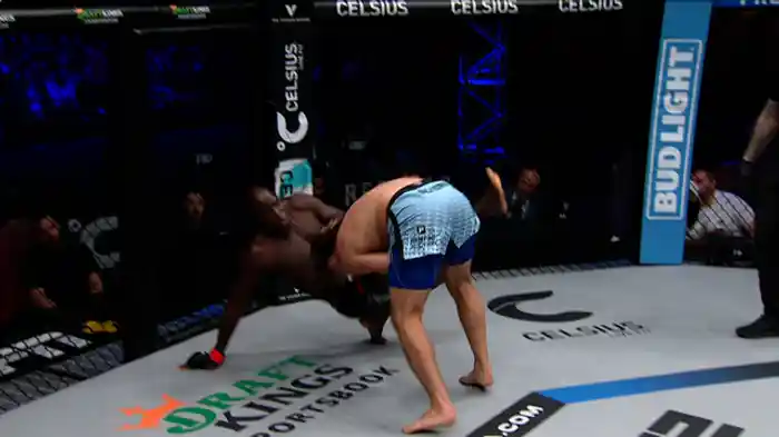 サディブ・シー vs. ジョシュ・シルヴェイラ