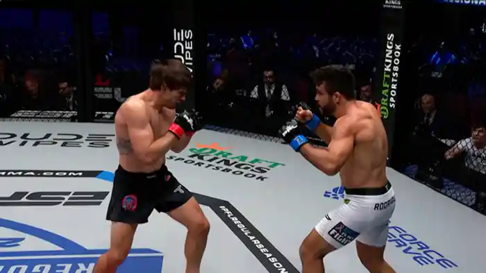 タイラー・ダイヤモンド vs. オットー・ホドリゲス