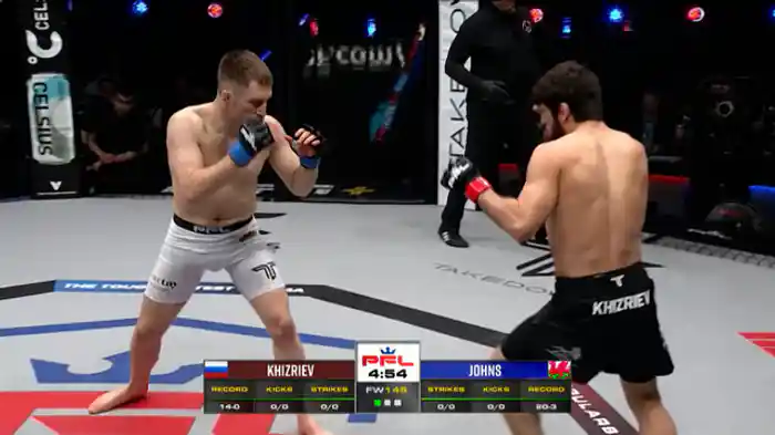 ティムール・シズリエフ vs. ブレット・ジョーンズ