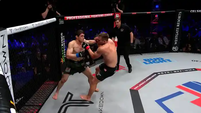 ローガン・ストーリー vs. シャミル・ムサエフ