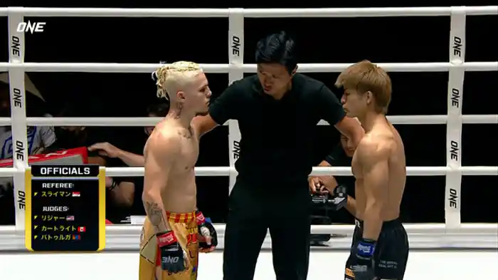 クーパー・ロイヤル vs. 小田魁斗