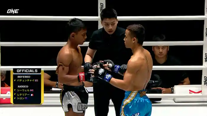 センサクダ・ボーイ・タチャン vs. デットプーパ・チョット・バンセーン