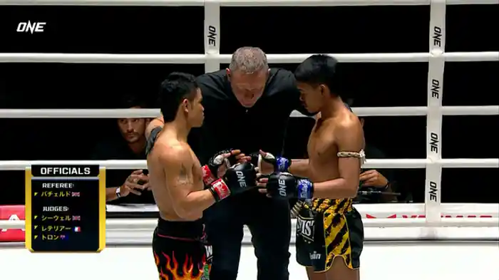 ガオグライ・チョー・ハパヤック vs. スワットレック・ティーデ99