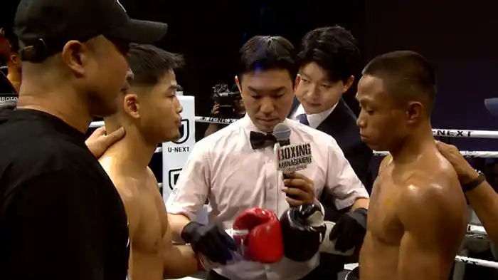 京口紘人 vs. ビンス・パラス