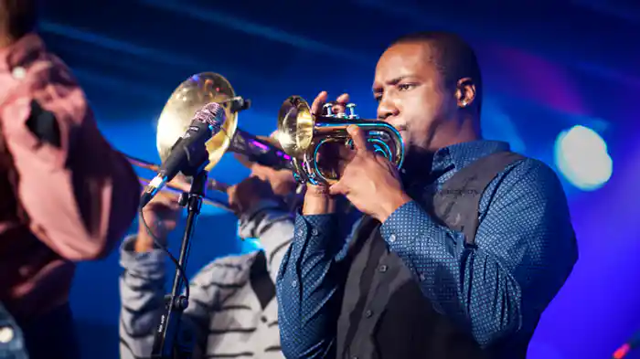 ディス・シティ