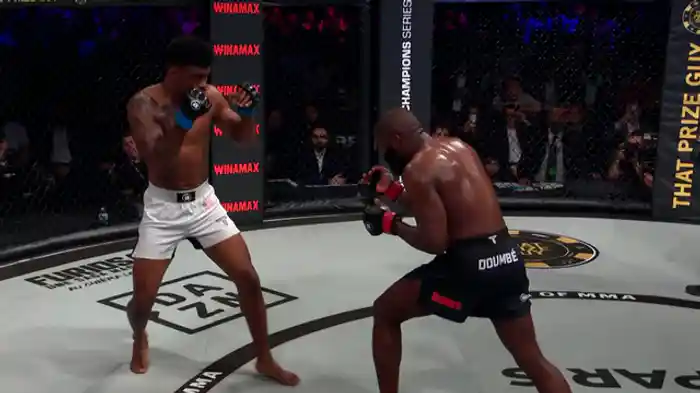 セドリック・ドゥンベ vs. ジャリール・ウィリス