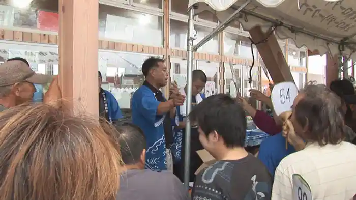 町の灯－ゆりあげ港朝市　